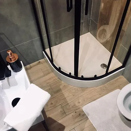 Living Aparthotel